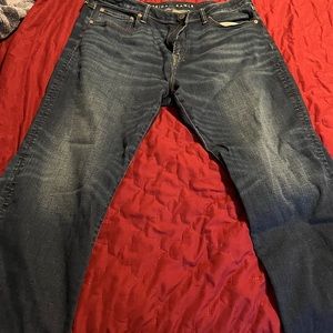 Men’s American Eagle Jeans